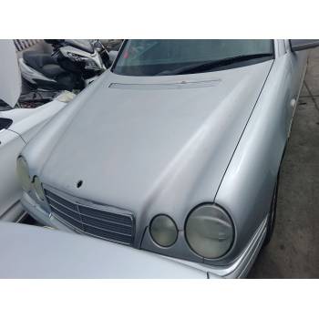 MERCEDES-BENZ CLASE E (W210)