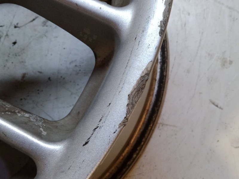 Recambio de llanta aluminio 16´´ para mg mg zr 105 referencia OEM IAM   