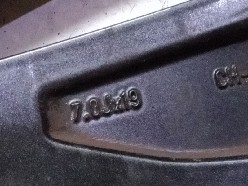 Recambio de llanta aluminio 19´´ para renault kadjar (ha_, hl_) 1.5 dci 110 (hla3) referencia OEM IAM   