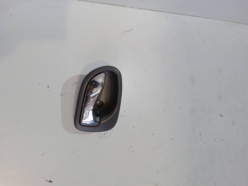 Recambio de maneta interior puerta delantera derecha para hyundai atos (mx) 1.1 referencia OEM IAM   