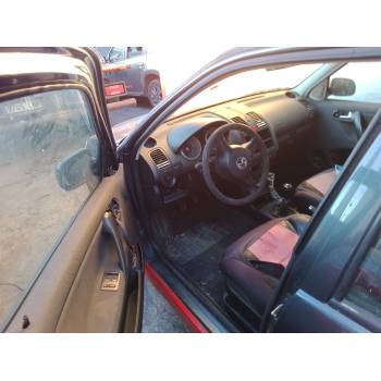 VOLKSWAGEN POLO (6N2)