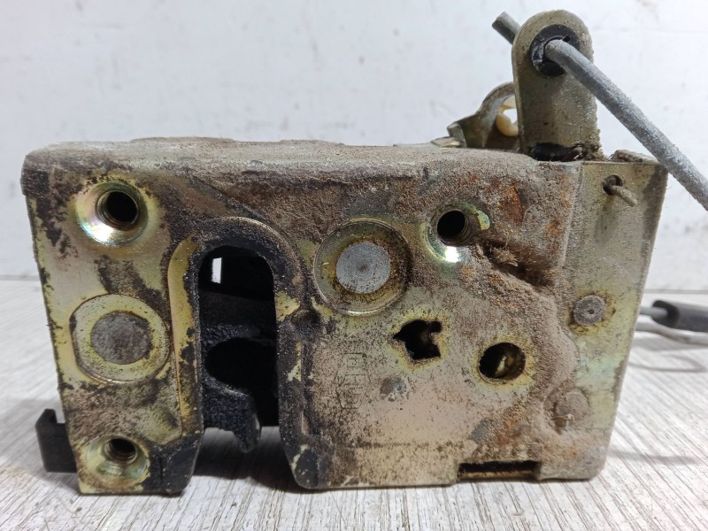 Recambio de cerradura puerta delantera izquierda para peugeot 309 i (10c, 10a) 1.6 referencia OEM IAM   