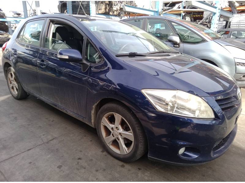 TOYOTA AURIS (_E15_)
