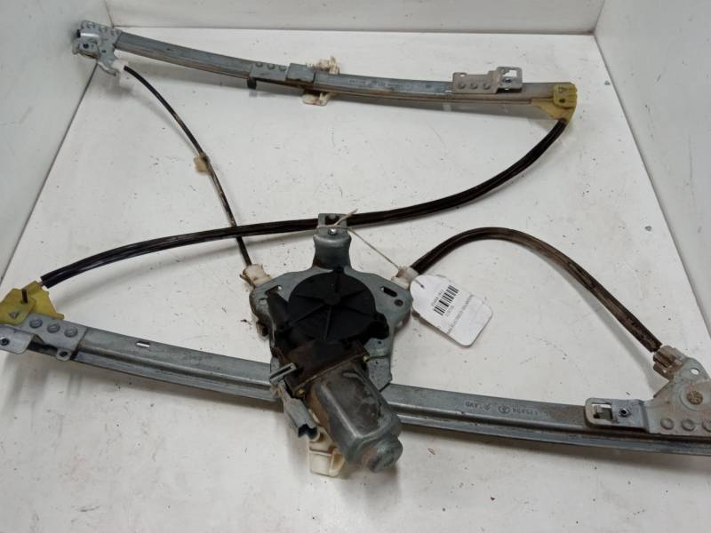 ELEVALUNAS ELECTRICO DELANTERO DERECHO 115494 