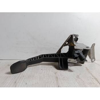PEDAL EMBRAGUE S/r 