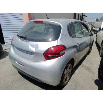 PEUGEOT 208 I (CA_, CC_)