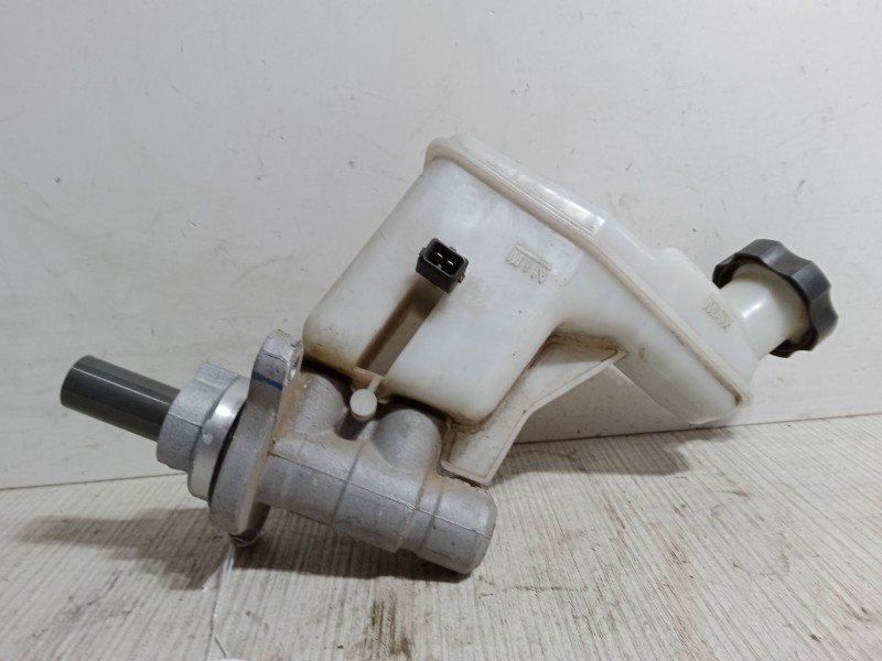 Recambio de bomba freno para kia sportage iii (sl) 1.7 crdi referencia OEM IAM   