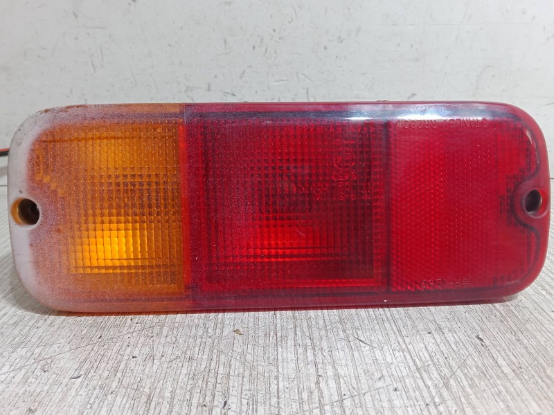 Recambio de intermitente trasero derecho para suzuki grand vitara i (ft, ht) 2.0 hdi 110 16v 4x4 (sq 420d) referencia OEM IAM   