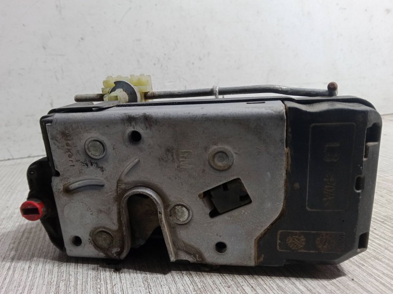 Recambio de cerradura puerta delantera derecha para opel astra h (a04) 1.7 cdti (l48) referencia OEM IAM   