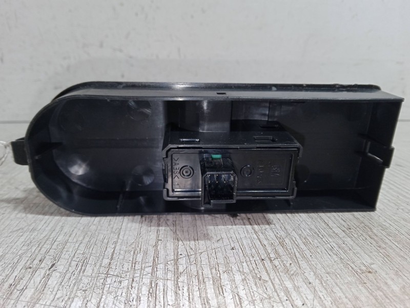 Recambio de mando elevalunas delantero derecho para opel astra h (a04) 1.7 cdti (l48) referencia OEM IAM   