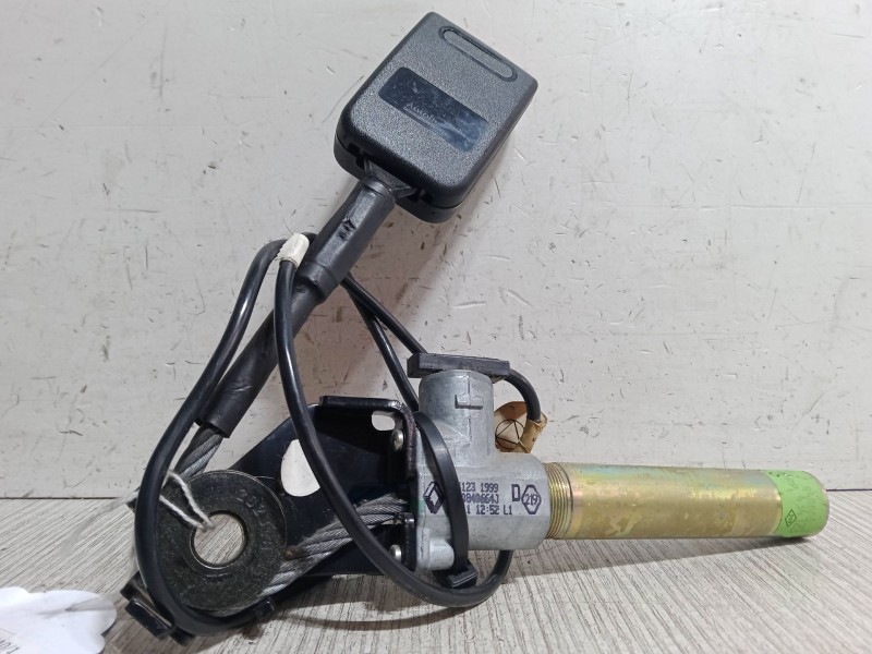 Recambio de anclaje con pretensor delantero derecho para renault scénic i monospace (ja0/1_, fa0_) 1.9 dti (ja0n) referencia OEM