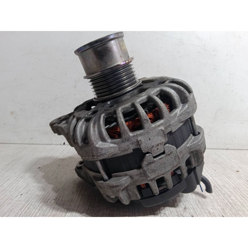 Recambio de alternador para seat ibiza v (kj1, kjg) 1.0 tsi referencia OEM IAM 04E903015A  