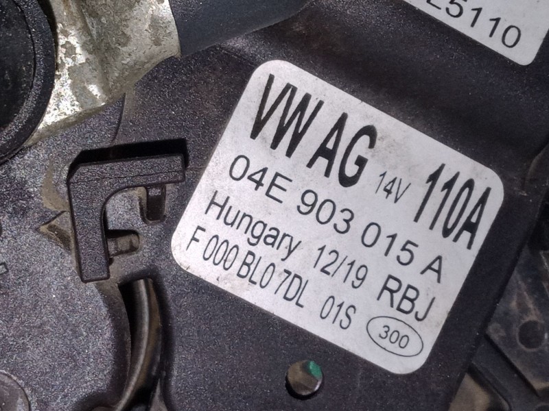 Recambio de alternador para seat ibiza v (kj1, kjg) 1.0 tsi referencia OEM IAM 04E903015A  