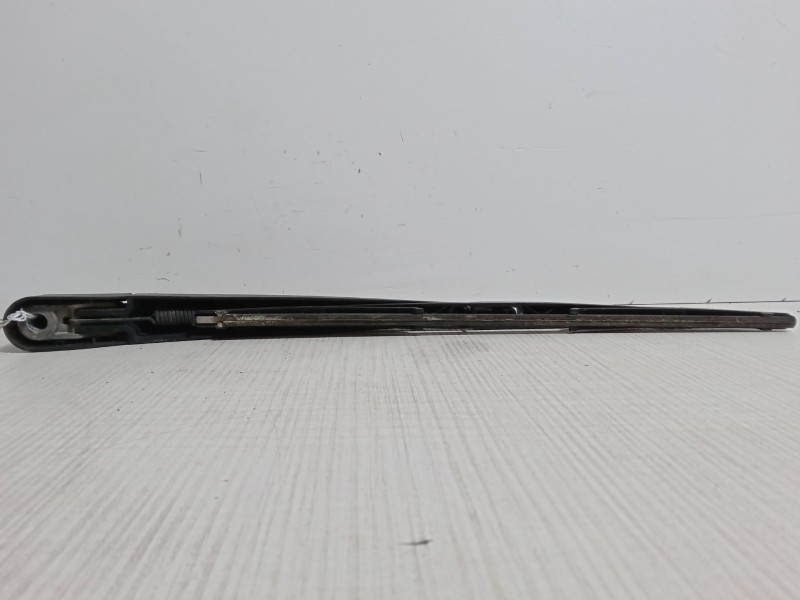 Recambio de brazo limpia trasero para renault megane iii hatchback (bz0/1_, b3_) 1.6 16v (bz1b, bz1h) referencia OEM IAM   