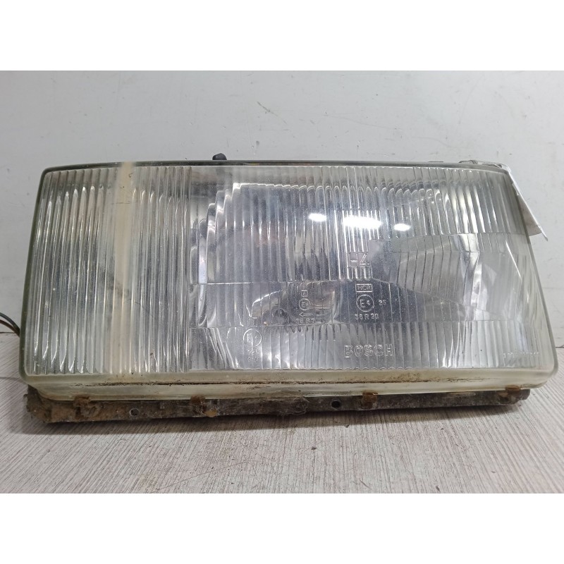 Recambio de faro derecho para mercedes-benz clase s (w116) 280 se, sel (116.024, 116.025) referencia OEM IAM 03010561078  
