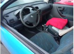 opel corsa c (x01) del año 2001 2