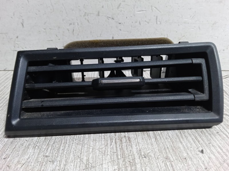 Recambio de aireador izquierdo para seat ibiza v (kj1, kjg) 1.0 tsi referencia OEM IAM   