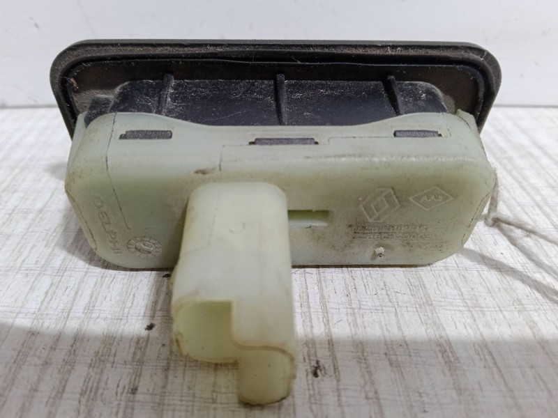 Recambio de maneta exterior electrica porton para renault megane iii hatchback (bz0/1_, b3_) 1.6 16v (bz1b, bz1h) referencia OEM