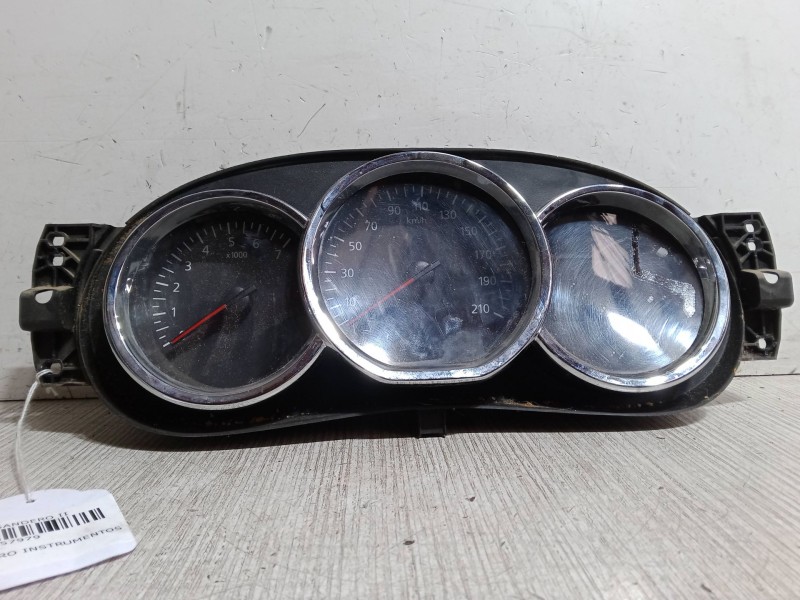 Recambio de cuadro instrumentos para dacia sandero ii 1.2 referencia OEM IAM 248101921R  