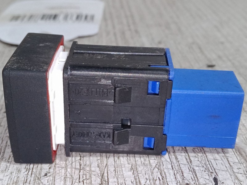 Recambio de warning para seat ibiza v (kj1, kjg) 1.0 tsi referencia OEM IAM   