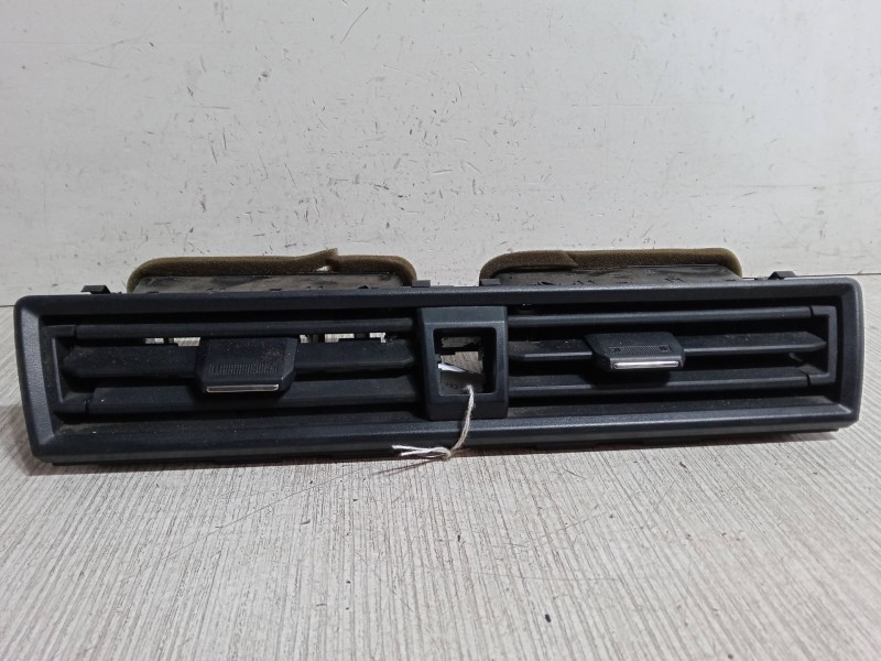 Recambio de aireador central para seat ibiza v (kj1, kjg) 1.0 tsi referencia OEM IAM   