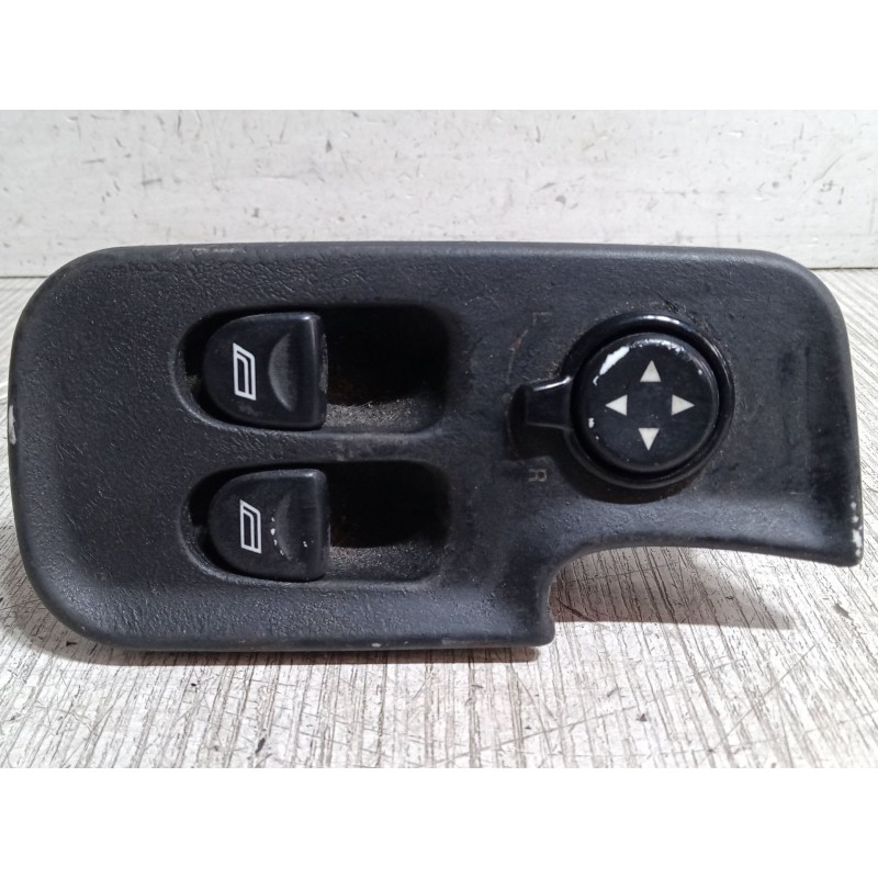 Recambio de mando elevalunas delantero izquierdo para alfa romeo 147 (937_) 1.9 jtd (937.axd1a, 937.bxd1a) referencia OEM IAM   