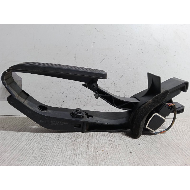 Recambio de pedal acelerador para mercedes-benz clase e t-model (s211) e 200 t kompressor (211.242) referencia OEM IAM A21130004