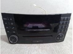 Recambio de radio cd para mercedes-benz clase e t-model (s211) e 200 t kompressor (211.242) referencia OEM IAM A2118702189  