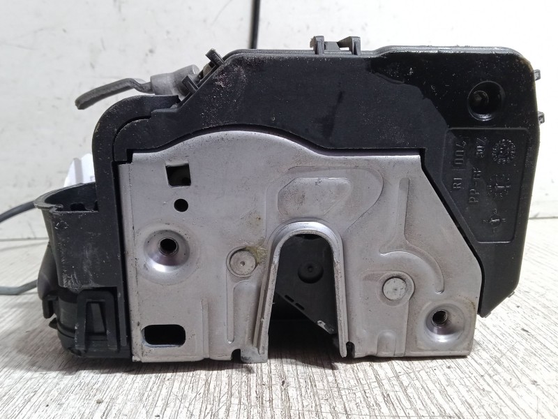 Recambio de cerradura puerta delantera derecha para mercedes-benz clase e t-model (s211) e 200 t kompressor (211.242) referencia