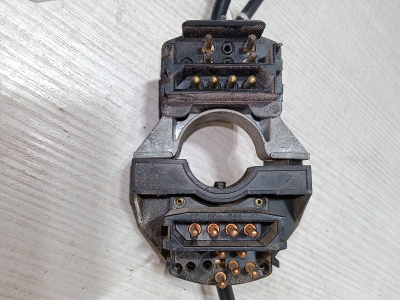 Recambio de mando luces para ford fiesta i (gfbt) 0.9 referencia OEM IAM 77FG11K665AA  