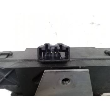 CERRADURA MALETERO / PORTON 
