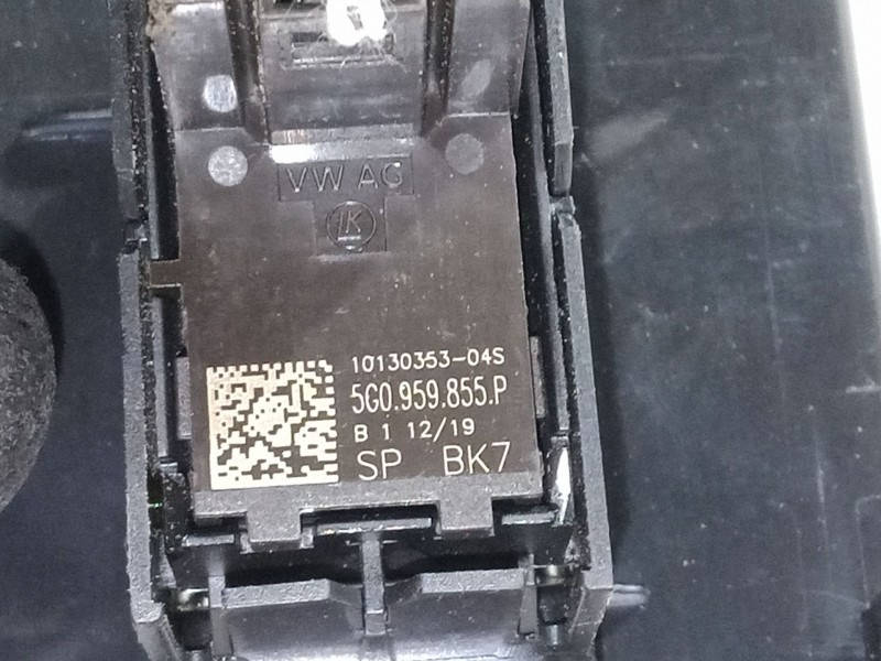 Recambio de mando elevalunas trasero derecho para seat ibiza v (kj1, kjg) 1.0 tsi referencia OEM IAM   