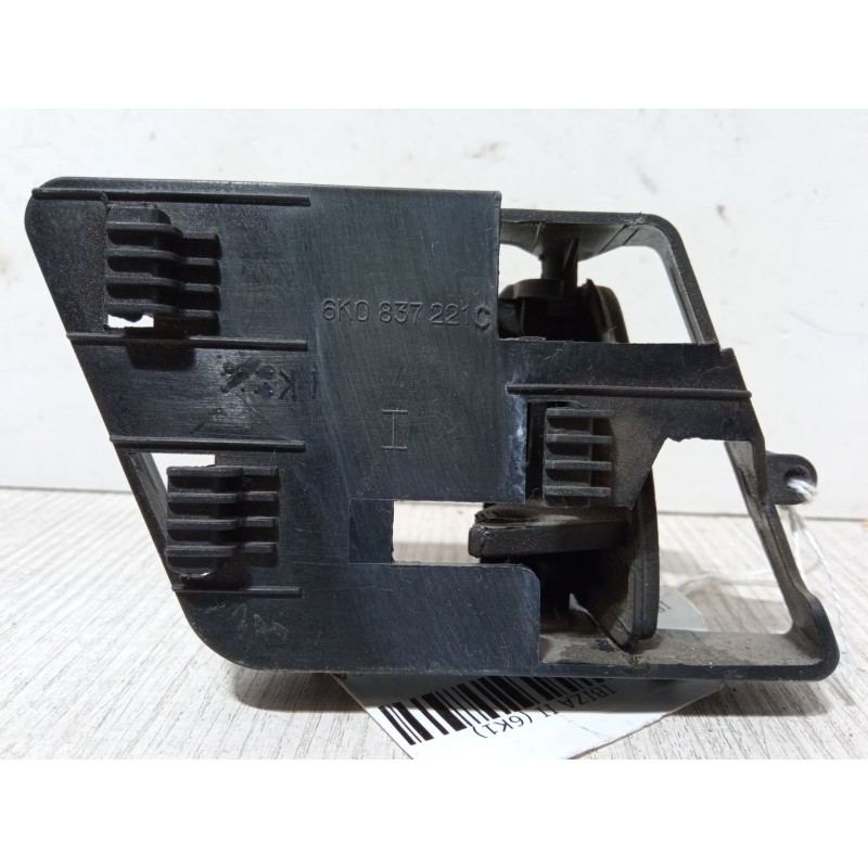 Recambio de maneta interior puerta delantera izquierda para seat ibiza ii (6k1) 1.4 i referencia OEM IAM 6K0837221C  