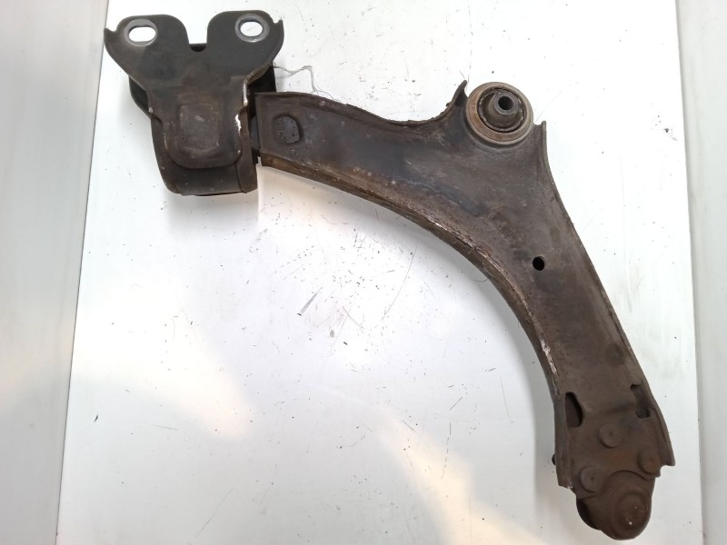 Recambio de brazo suspension inferior delantero izquierdo para ford mondeo iv (ba7) 1.8 tdci referencia OEM IAM   