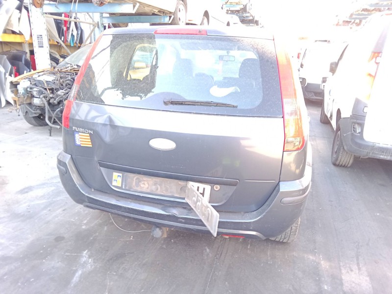 ford fusion (ju_) del año 2004