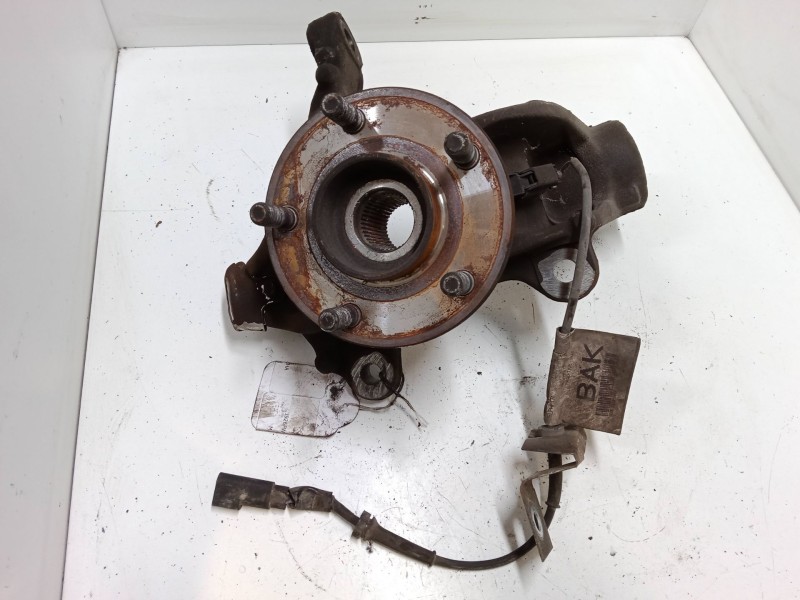 Recambio de mangueta delantera derecha para ford mondeo iv (ba7) 1.8 tdci referencia OEM IAM   