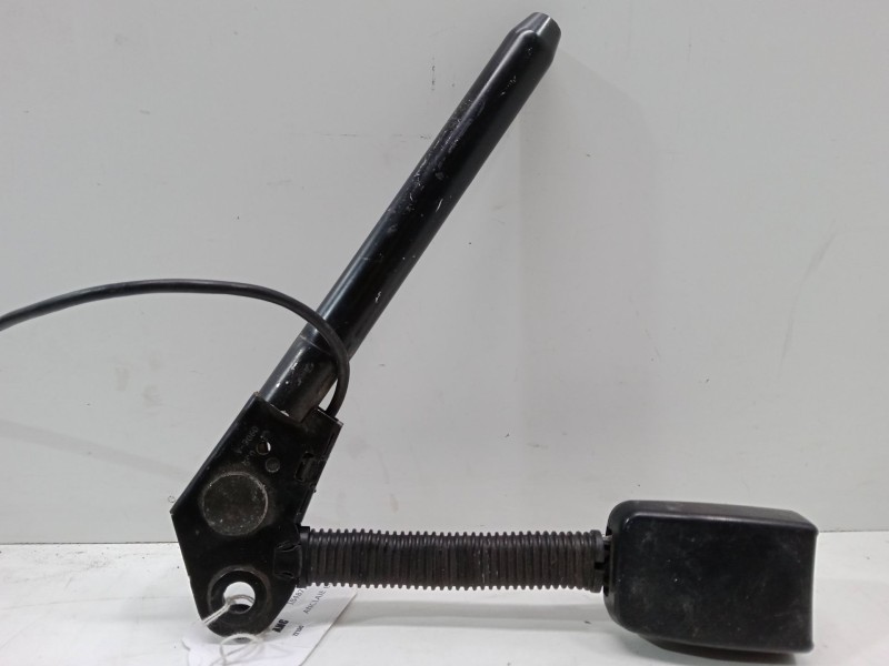 Recambio de anclaje con pretensor delantero derecho para ford focus i (daw, dbw) 2.0 16v referencia OEM IAM   