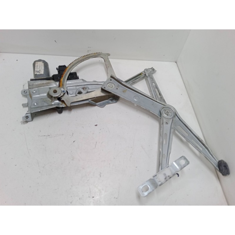 Recambio de elevalunas electrico delantero derecho para opel zafira / zafira family b (a05) 1.7 cdti (m75) referencia OEM IAM   