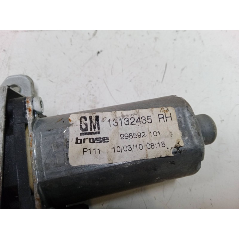 Recambio de elevalunas electrico delantero derecho para opel zafira / zafira family b (a05) 1.7 cdti (m75) referencia OEM IAM   