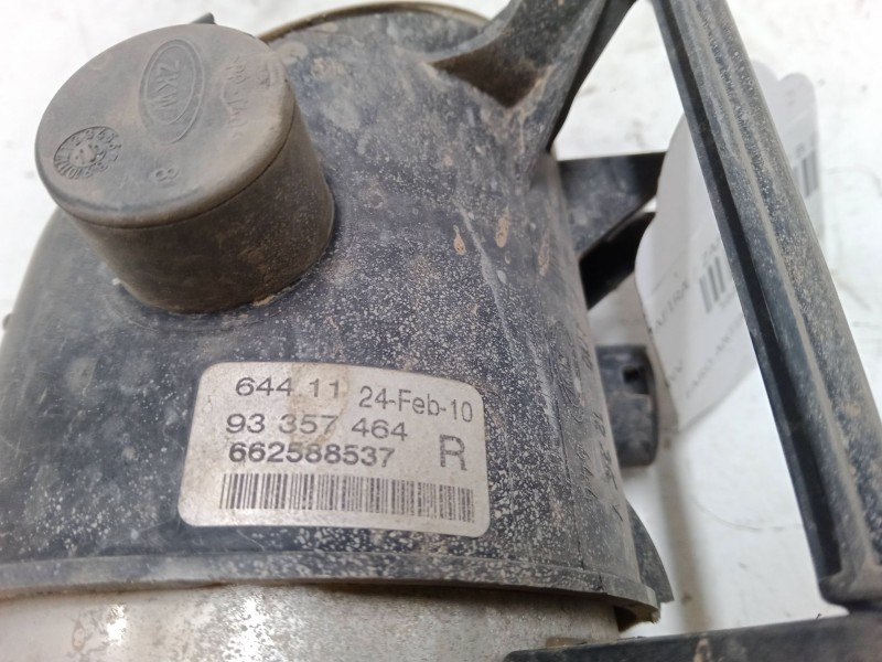 Recambio de faro antiniebla derecho para opel zafira / zafira family b (a05) 1.7 cdti (m75) referencia OEM IAM   