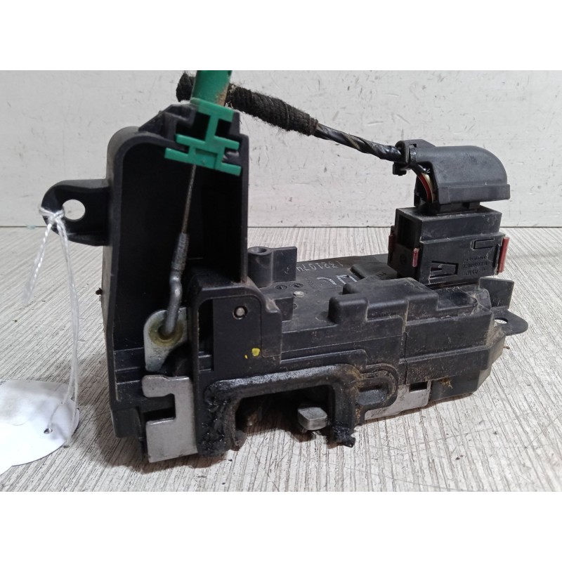 Recambio de cerradura puerta delantera derecha para opel astra h gtc (a04) 1.7 cdti (l08) referencia OEM IAM   