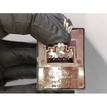 MANDO ELEVALUNAS DELANTERO IZQUIERDO 1K3959857A 