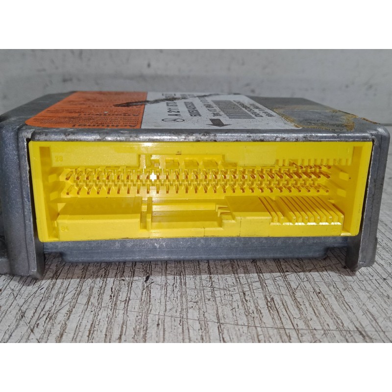 Recambio de centralita airbag para mercedes-benz clase e t-model (s211) e 200 t kompressor (211.242) referencia OEM IAM A2118704