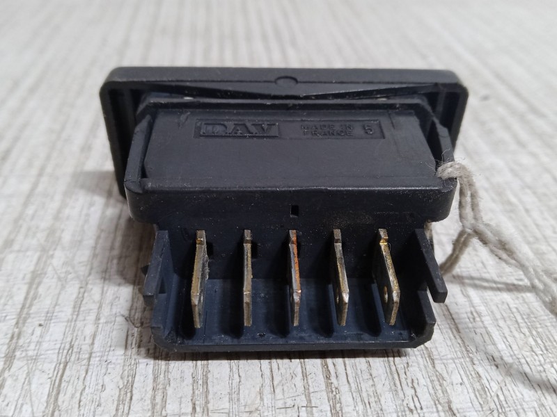 Recambio de mando elevalunas delantero derecho para peugeot 309 i (10c, 10a) 1.6 referencia OEM IAM   