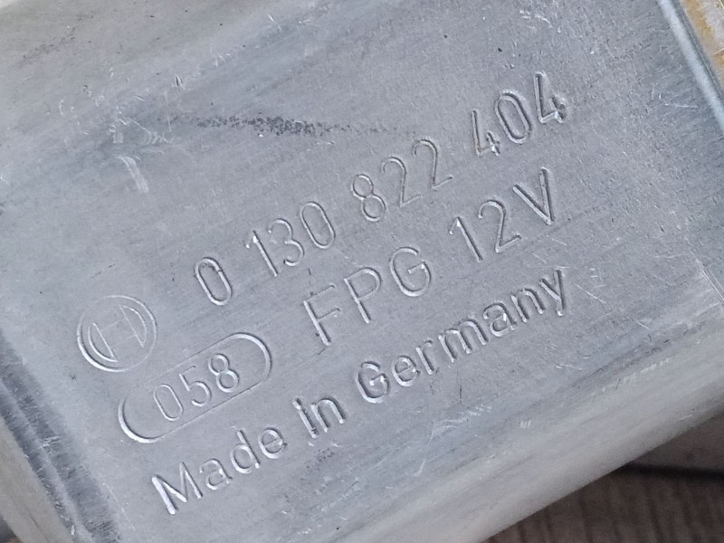 Recambio de motor elevaluna delantero izquierdo para ford fiesta vi (cb1, ccn) 1.6 tdci referencia OEM IAM   