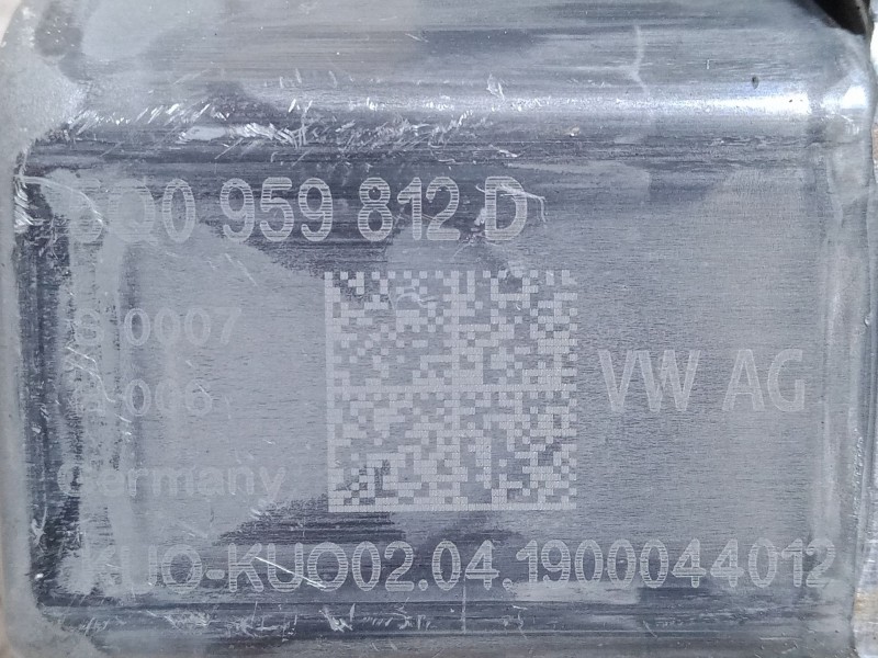 Recambio de motor elevaluna trasero derecho para seat ibiza v (kj1, kjg) 1.0 tsi referencia OEM IAM 0130822694  5Q0959812D