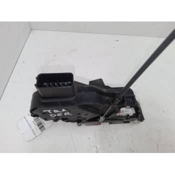 CERRADURA PUERTA TRASERA DERECHA 