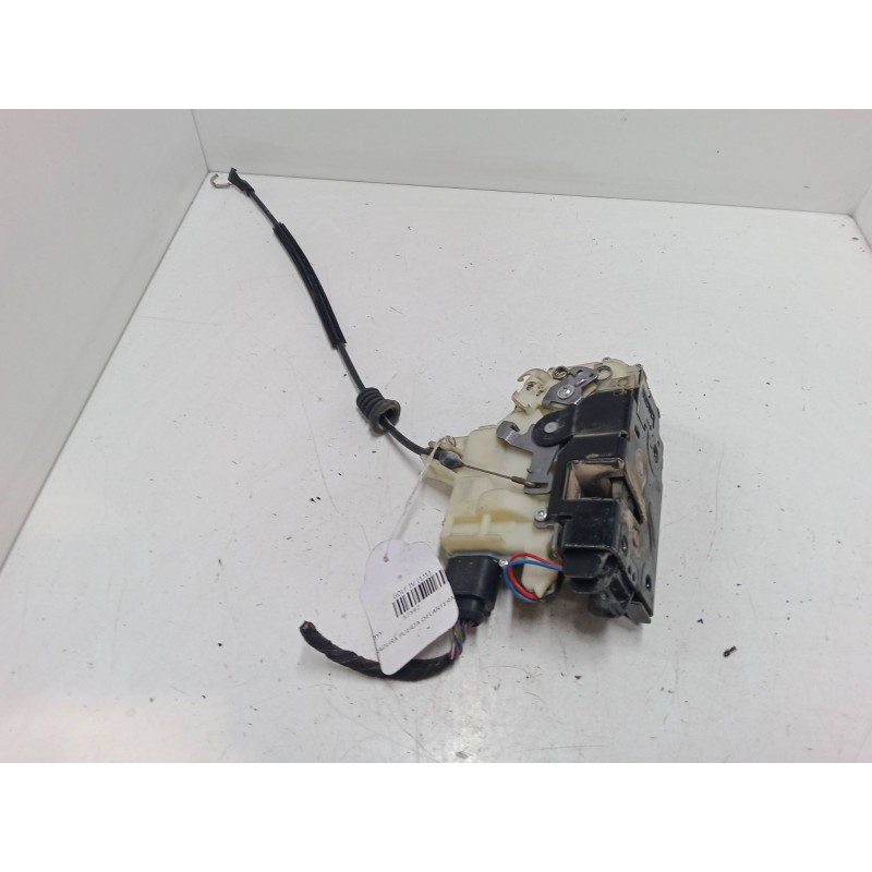 Recambio de cerradura puerta delantera derecha para volkswagen golf iv (1j1) 1.9 tdi referencia OEM IAM   