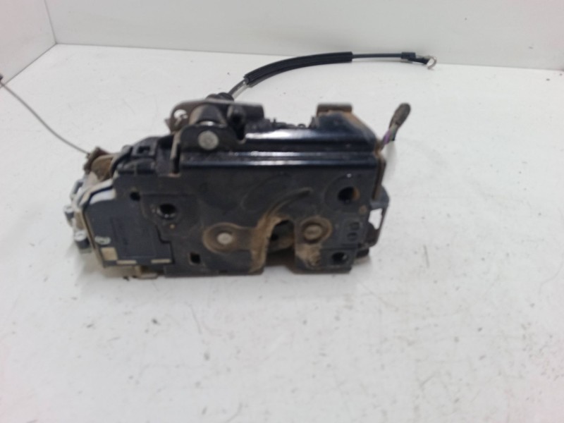 Recambio de cerradura puerta delantera derecha para volkswagen golf iv (1j1) 1.9 tdi referencia OEM IAM   