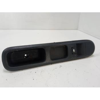 MANDO ELEVALUNAS DELANTERO DERECHO 96650618ZD 